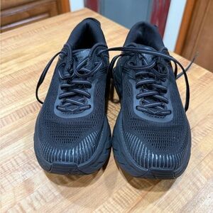 Hoka Bondi 7 Women’s Black Athletic Shoes